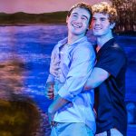 Elenco do “Heated Rivalry: The Unauthorized Musical Parody” participará da Parada LGBTQIA+ em NY