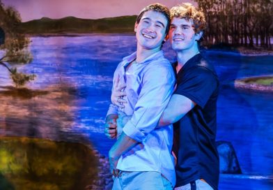 Elenco do “Heated Rivalry: The Unauthorized Musical Parody” participará da Parada LGBTQIA+ em NY Elenco do “Heated Rivalry: The Unauthorized Musical Parody” participará da Parada LGBTQIA+ em NY